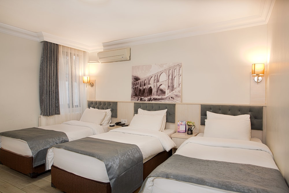 Sim Hotel 17
