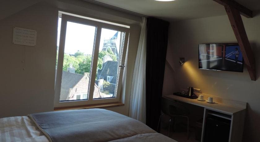 Adam Suites Hotel 9