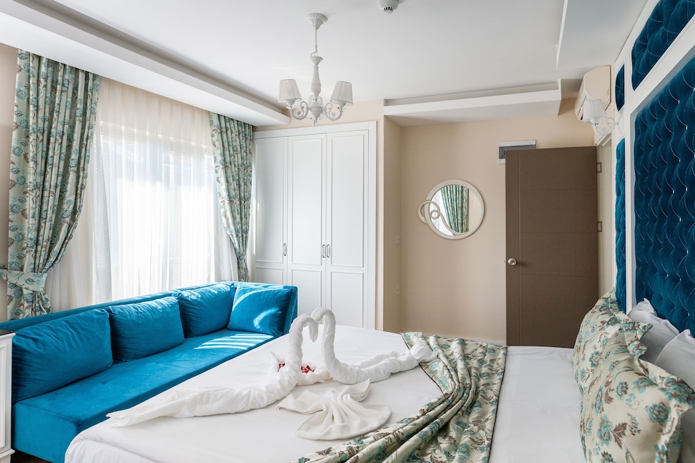 Microyal Hotel 21