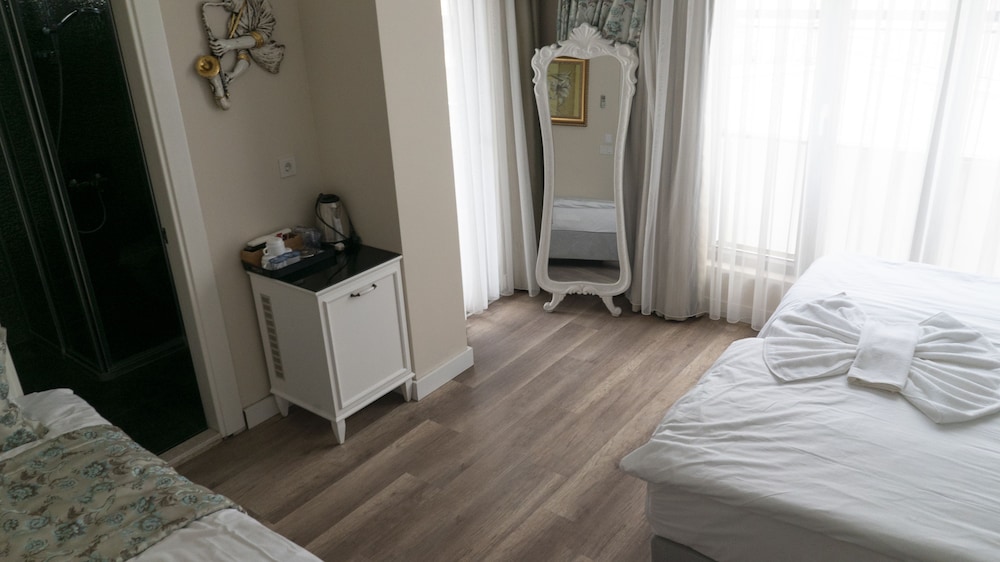 Microyal Hotel 7