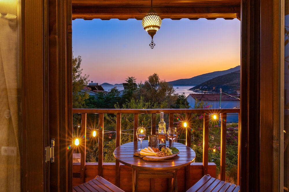 Old Town Hotel Kalkan 11