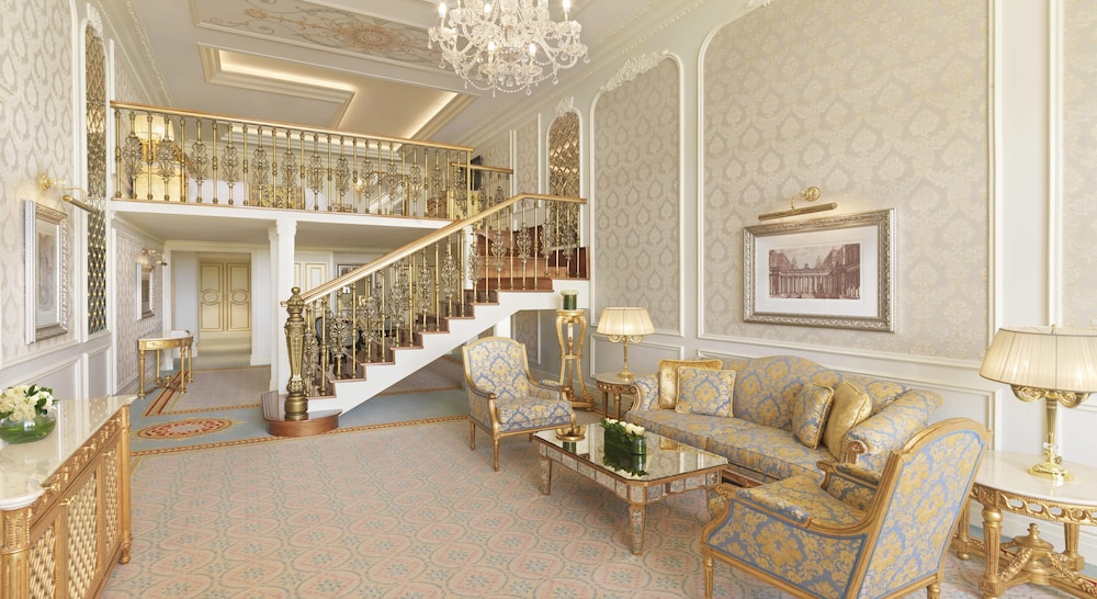 Raffles The Palm 14