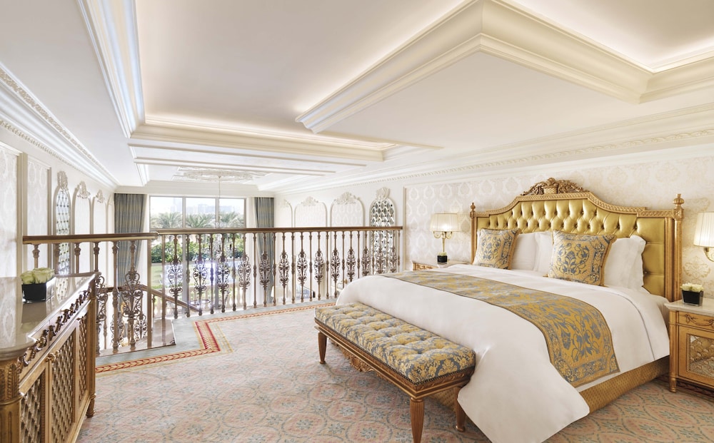 Raffles The Palm 15