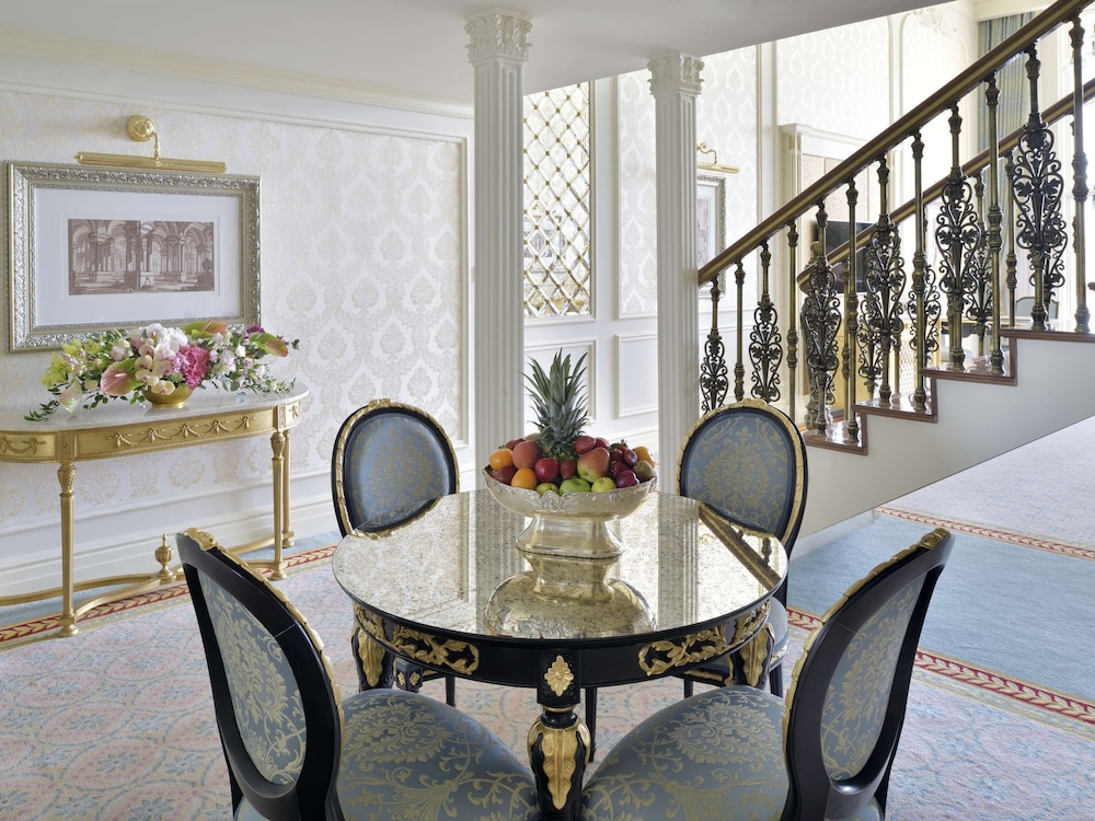 Raffles The Palm 20