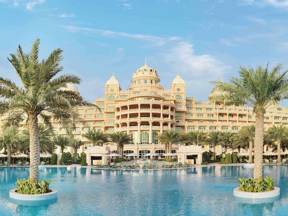 Raffles The Palm 1