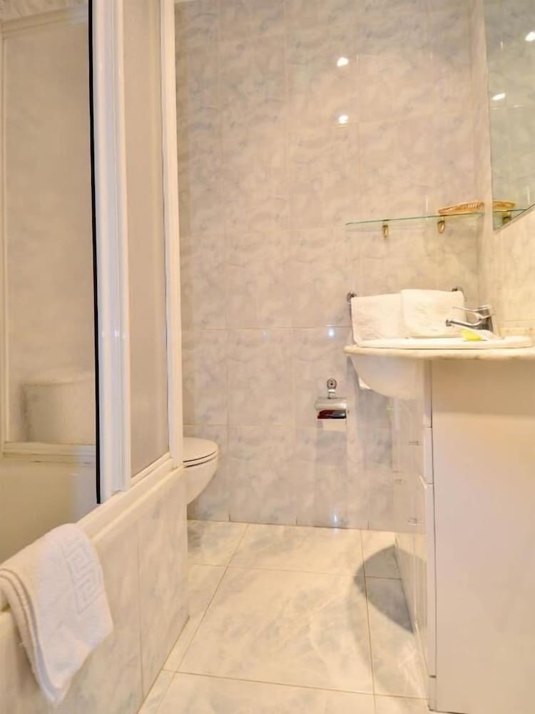 Hostal Sardinero 15