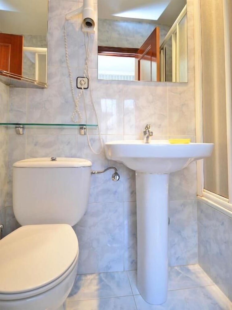 Hostal Sardinero 16