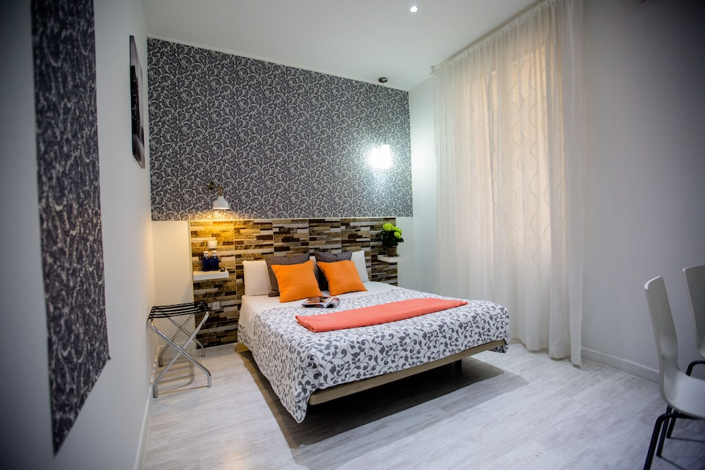 Hostal Adis Madrid 13