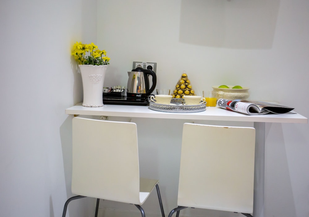 Hostal Adis Madrid 21