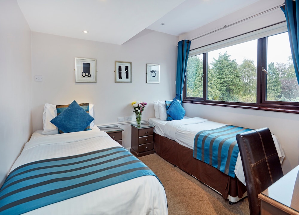 Conifers Guest House 16
