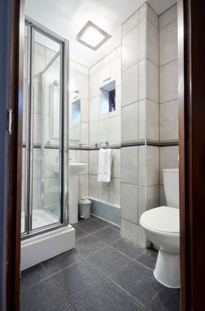Conifers Guest House 23