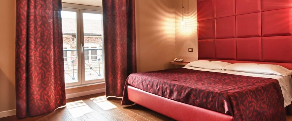 Boutique Rome Inn 7