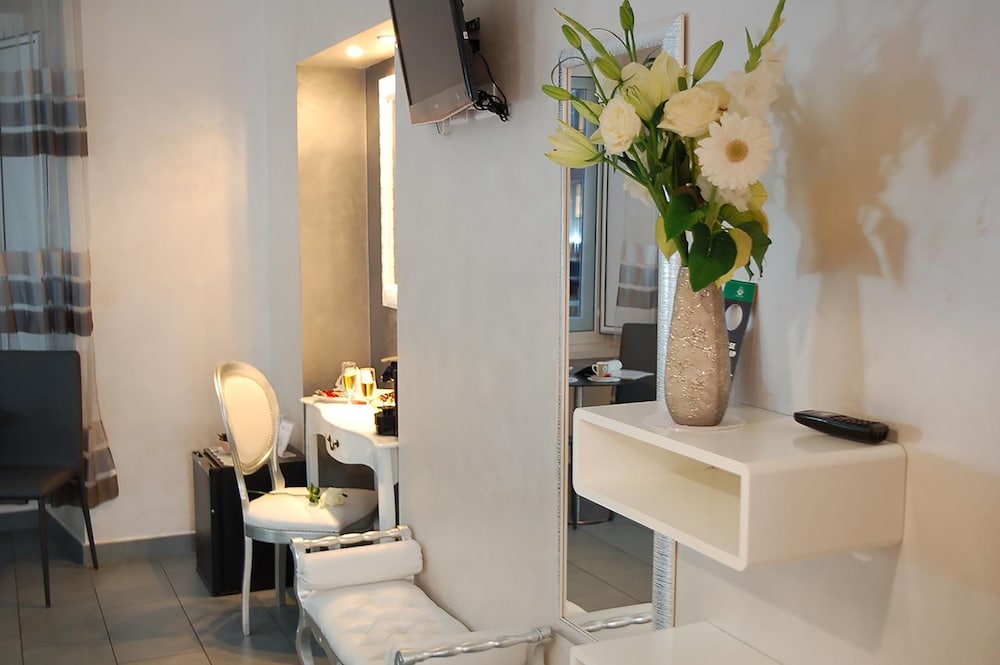 Relais Cavour Inn 8
