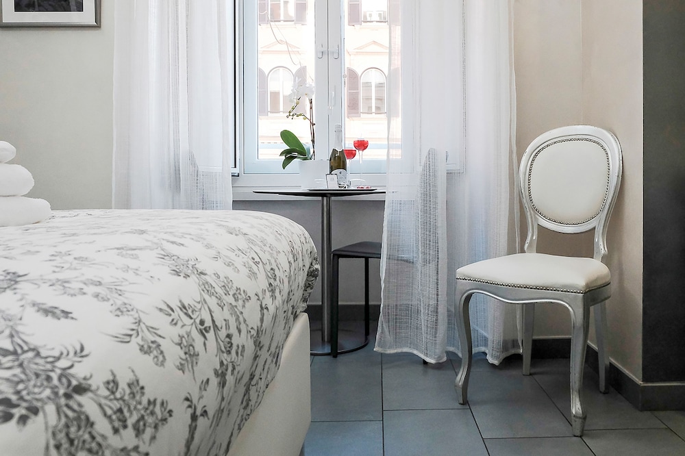 Relais Cavour Inn 6