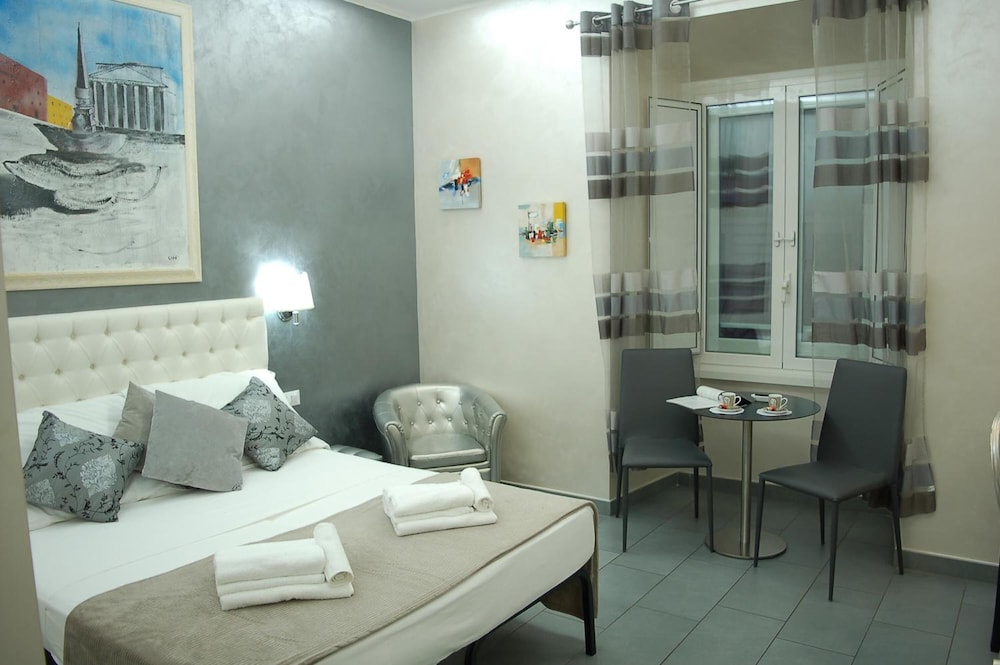 Relais Cavour Inn 18