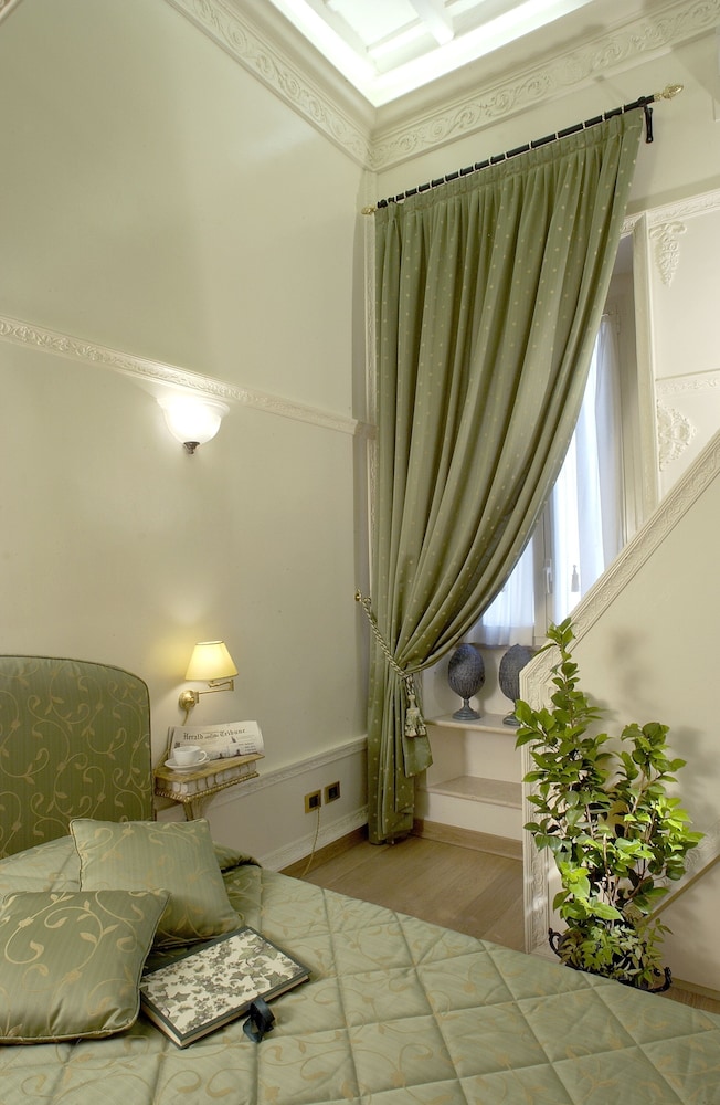 Suites Rome 8