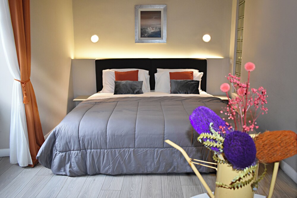The Roman Empire Guesthouse 22
