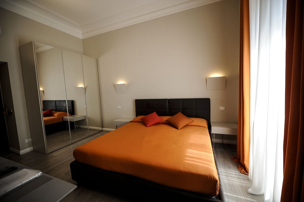 The Roman Empire Guesthouse 4