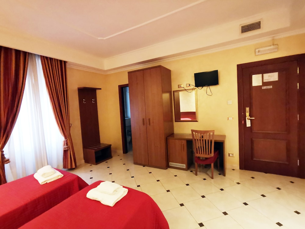 Hotel Valentino Palace 12