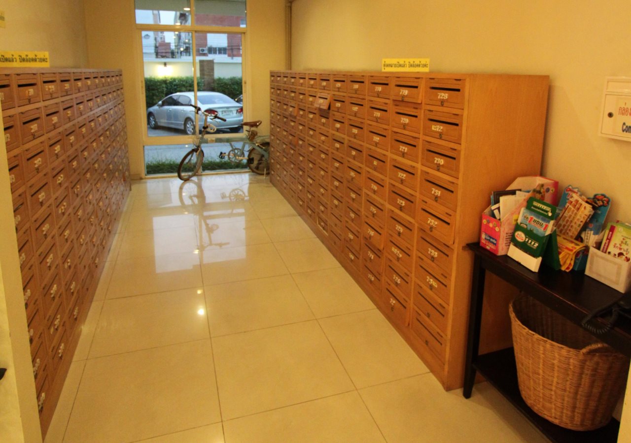 The Royal Bee Apart Hotel 14