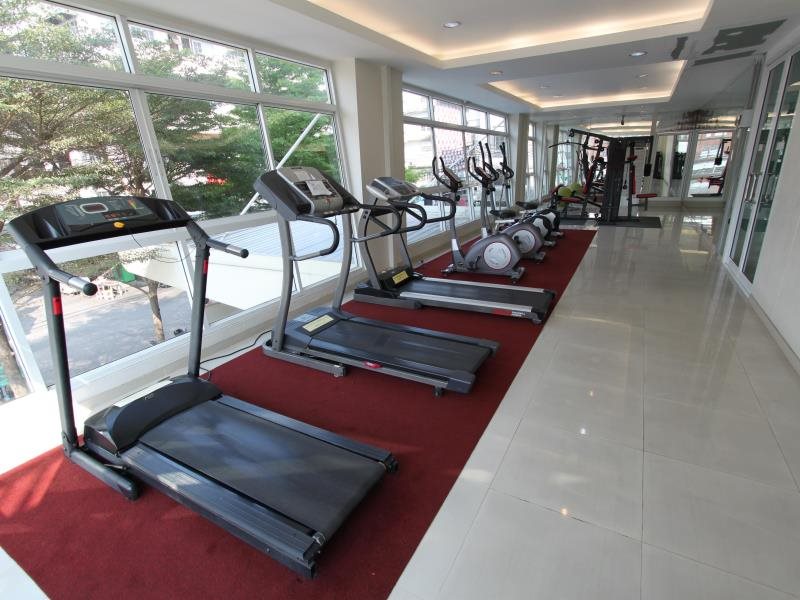 The Royal Bee Apart Hotel 4