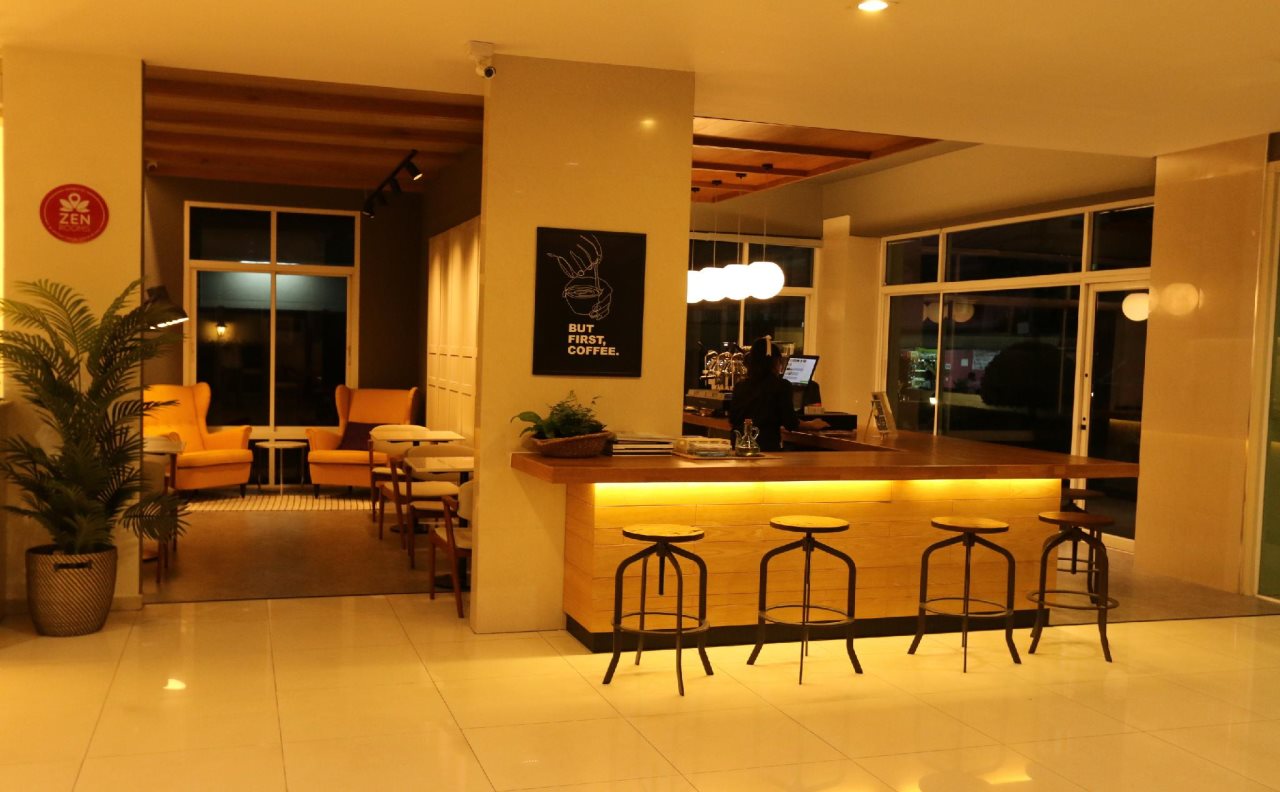 The Royal Bee Apart Hotel 9