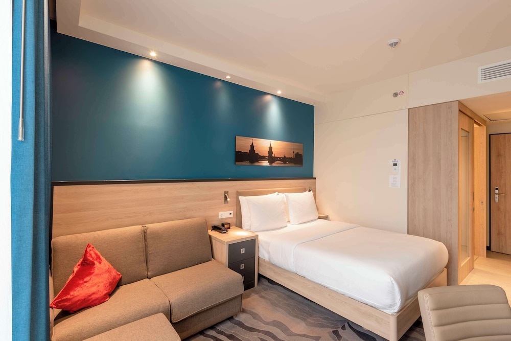Hampton By Hilton Berlin City Centre Alexanderplatz 19