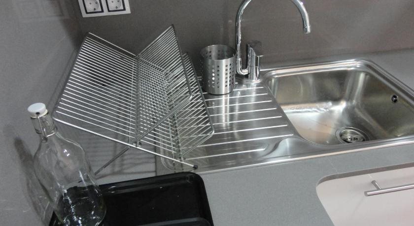 Claris Apartments 20