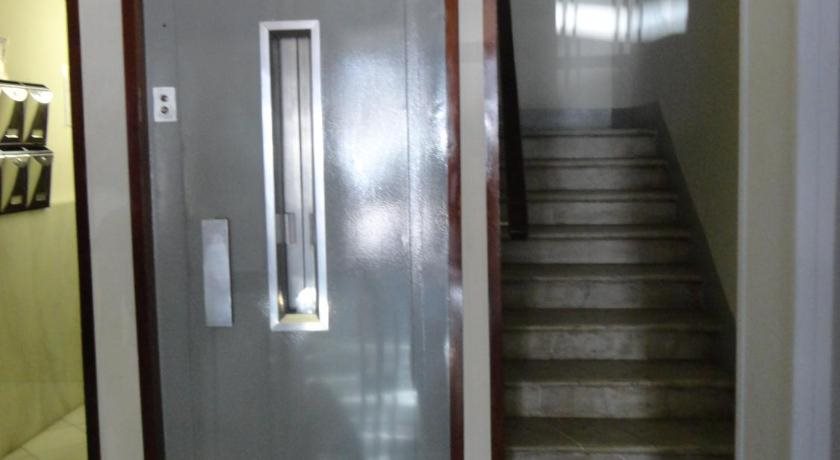Claris Apartments 4