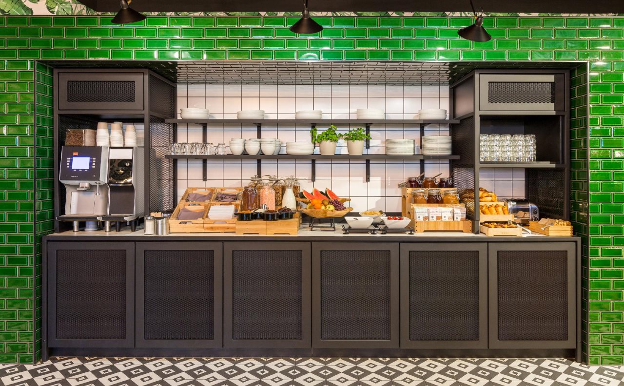 ibis Styles Amsterdam Airport 7