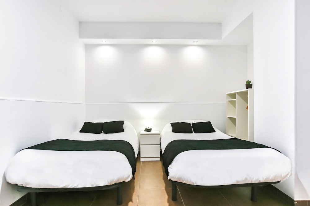 Laramond Barcelona Rooms 18