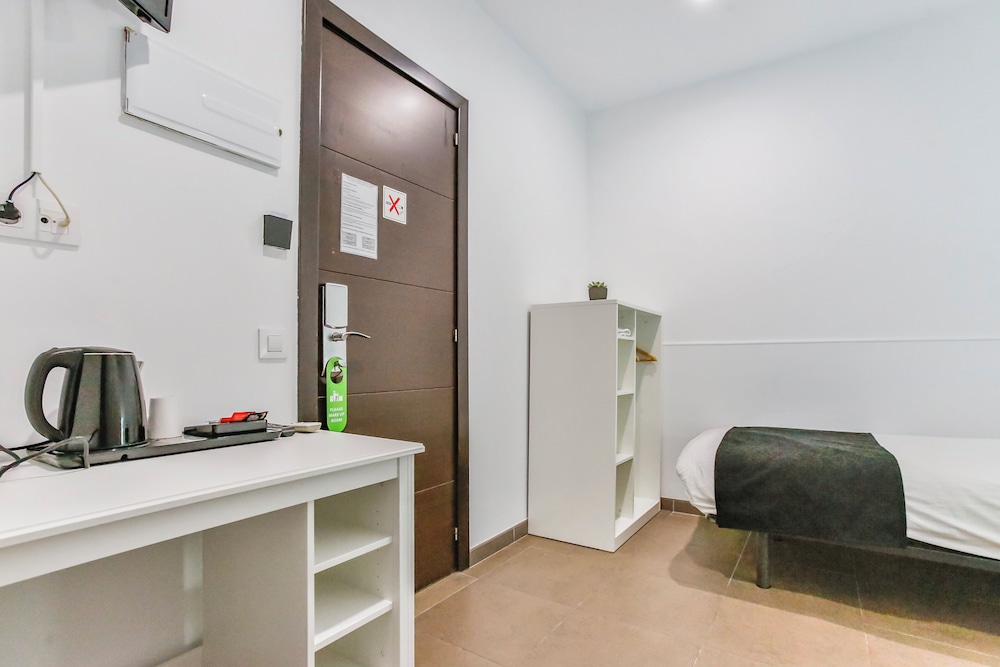 Laramond Barcelona Rooms 6