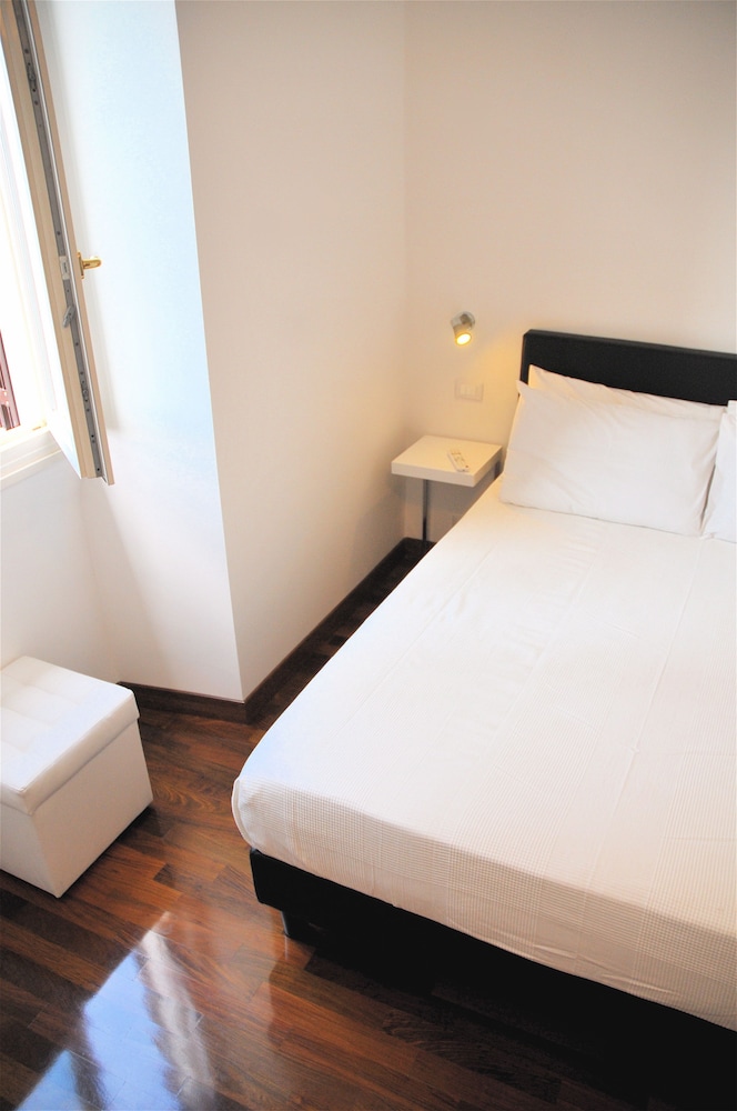 Feliz in Roma B&B 14