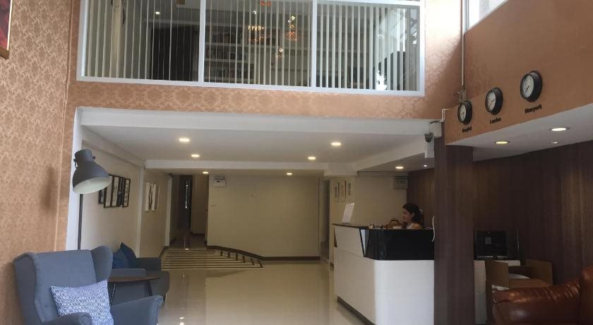 S30 Sukhumvit Hotel 13