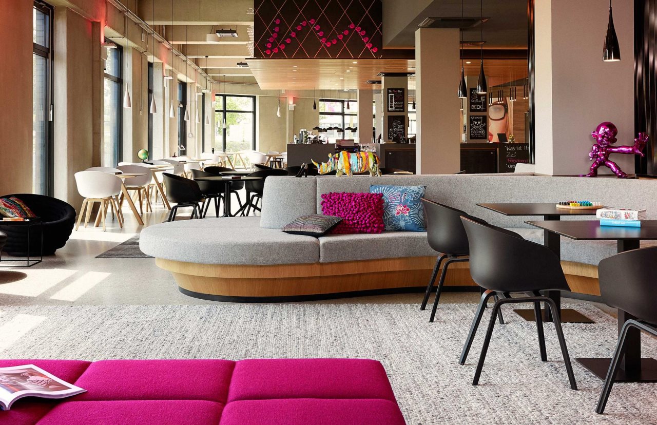 Moxy Vienna Airport 5