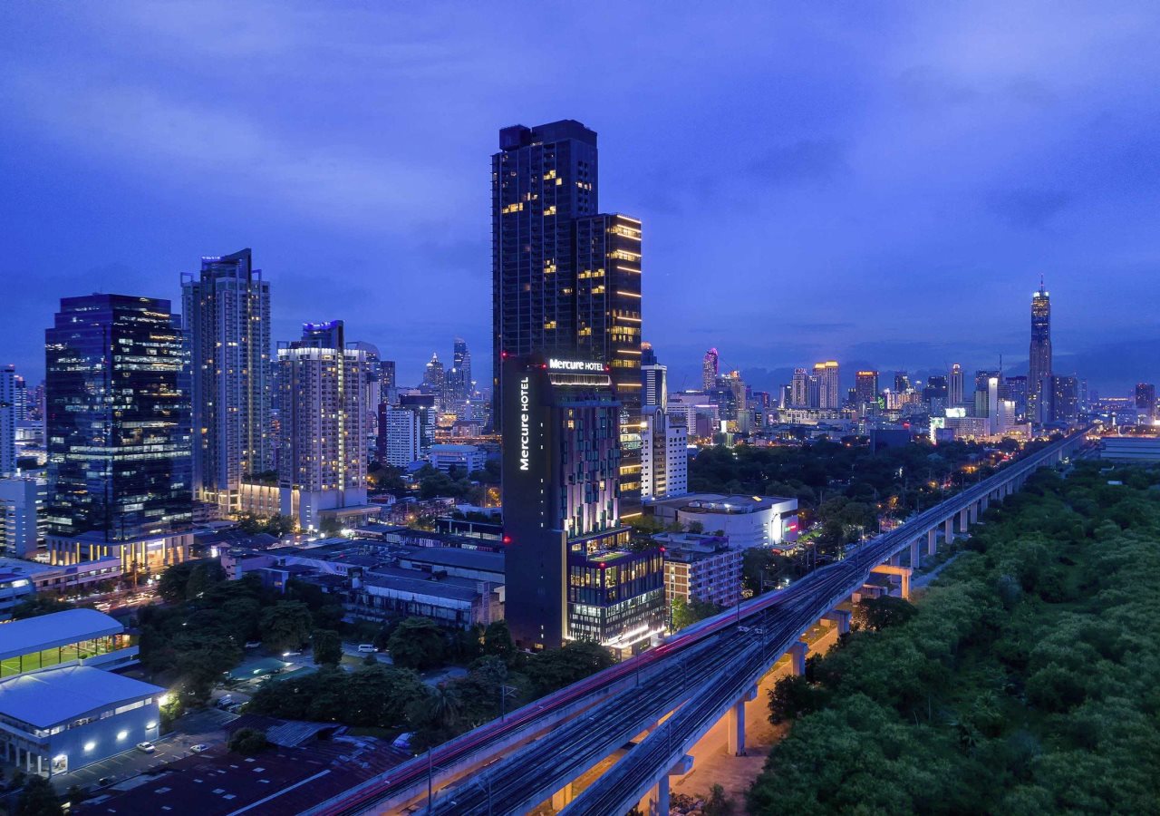 Mercure Bangkok Makkasan 21