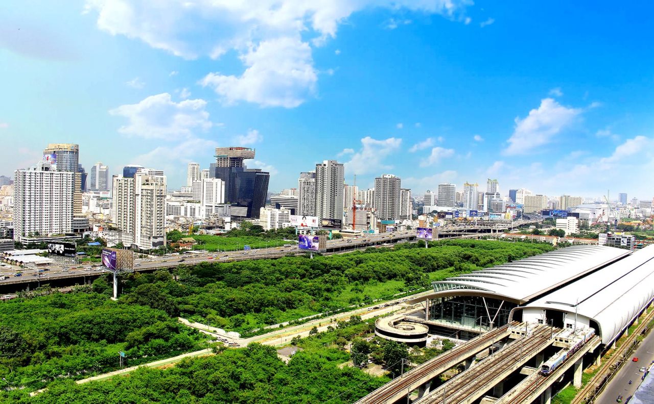 Mercure Bangkok Makkasan 9