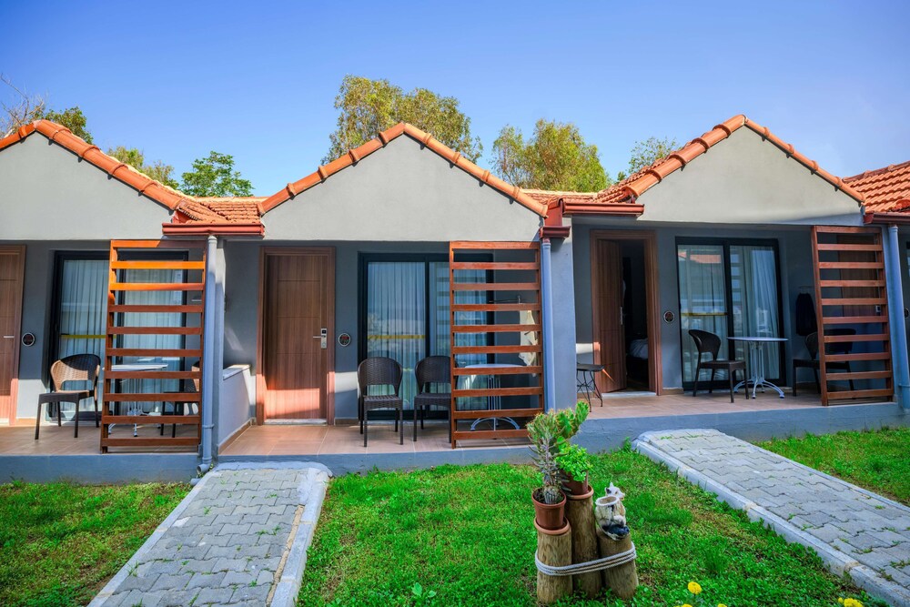 Adora Calma Beach Hotel 24