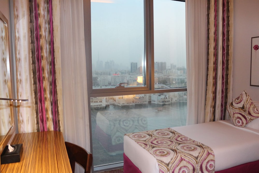 Best Western Plus Pearl Creek Hotel 24