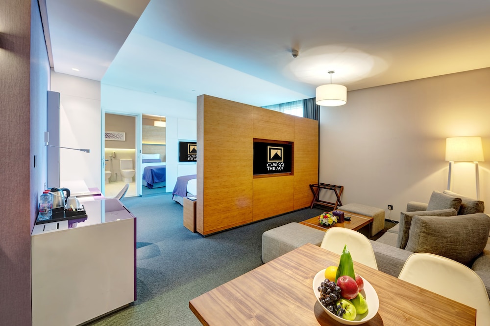 The Act Hotel 12