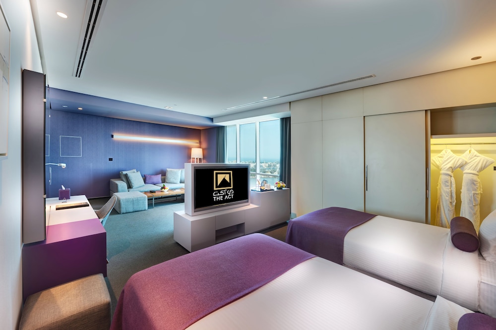 The Act Hotel 4