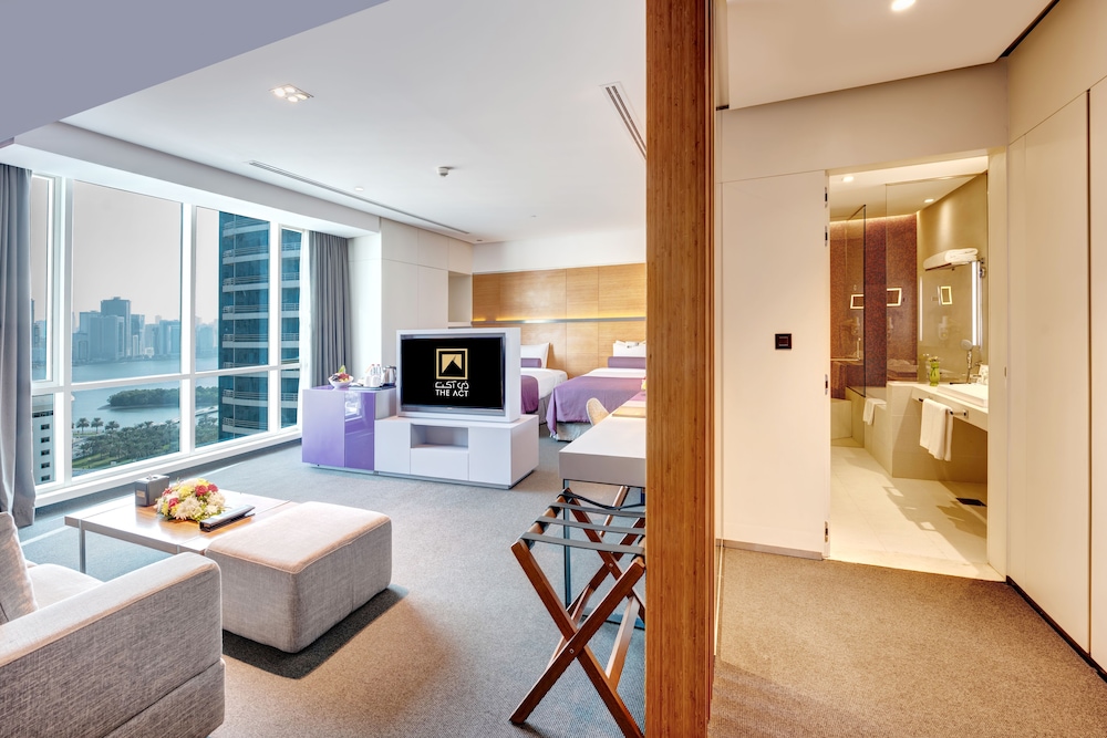 The Act Hotel 7