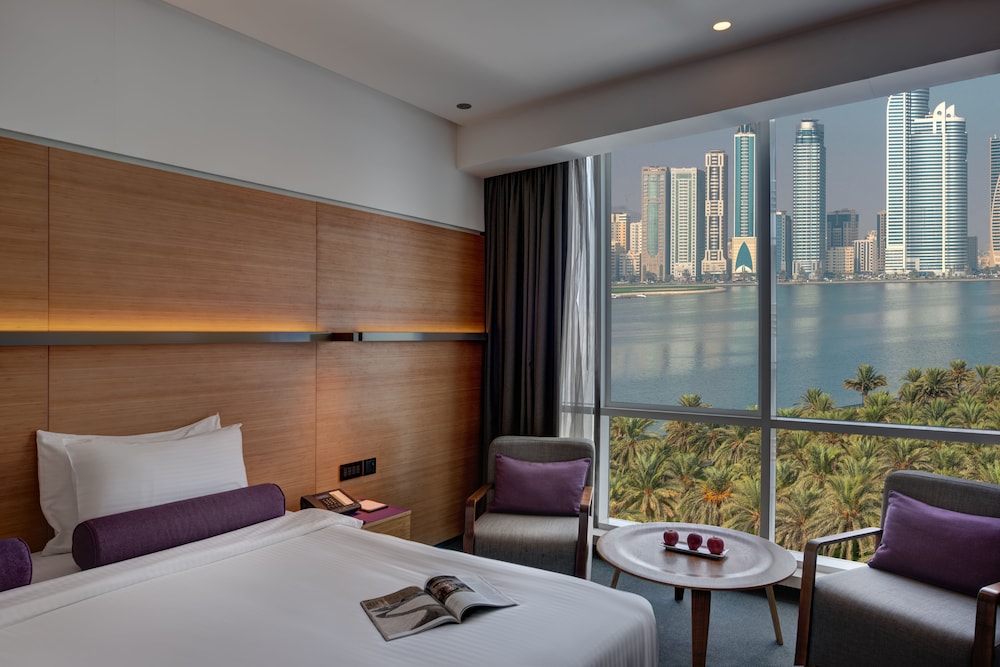 The Act Hotel 1