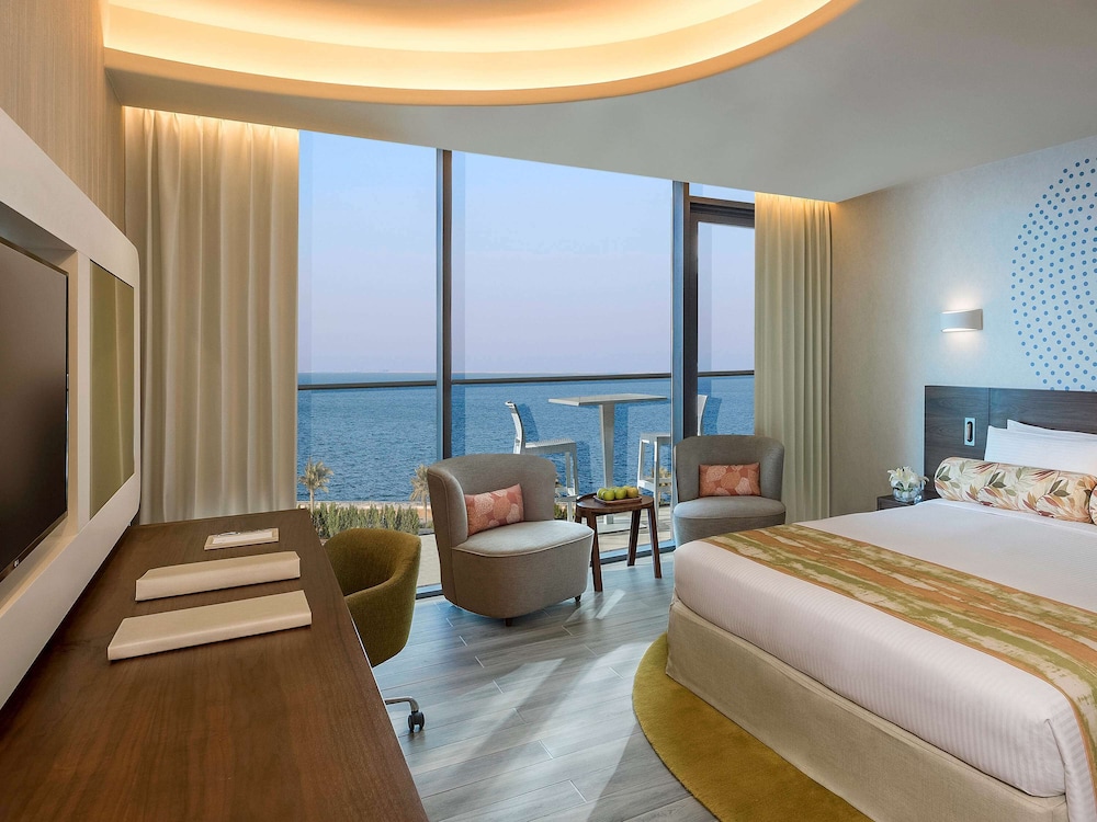 The Retreat Palm Dubai MGallery by Sofitel 13