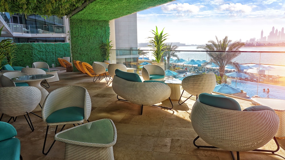 The Retreat Palm Dubai MGallery by Sofitel 8