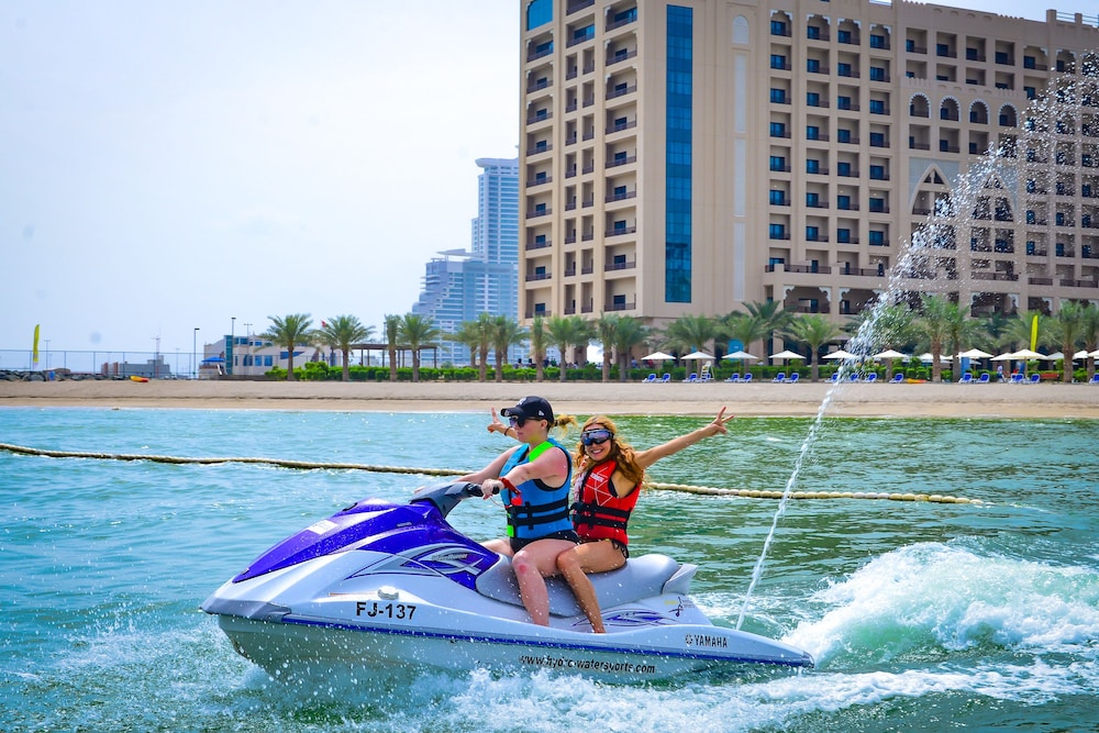 Al Bahar Hotel & Resort 24