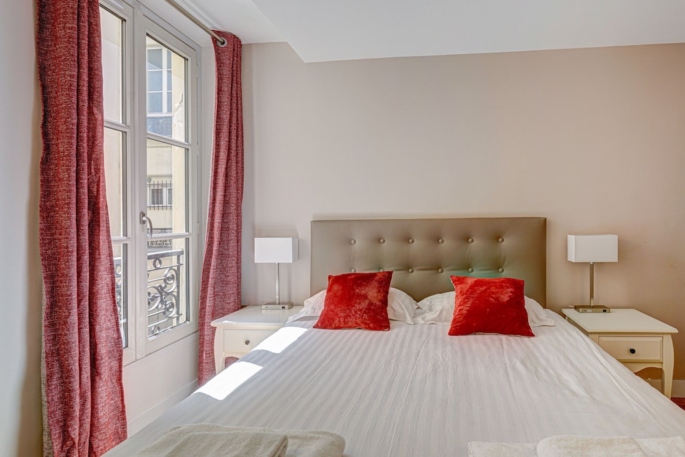 Apartments du Louvre Le Marais 2