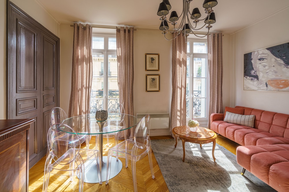 Apartments du Louvre Le Marais 1