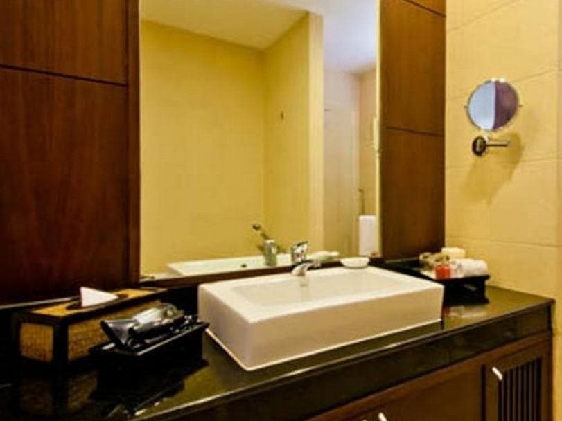 Grand Asoke Suites Boutique Residence 9