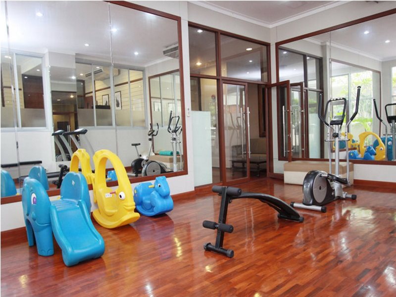 Grand Asoke Suites Boutique Residence 4